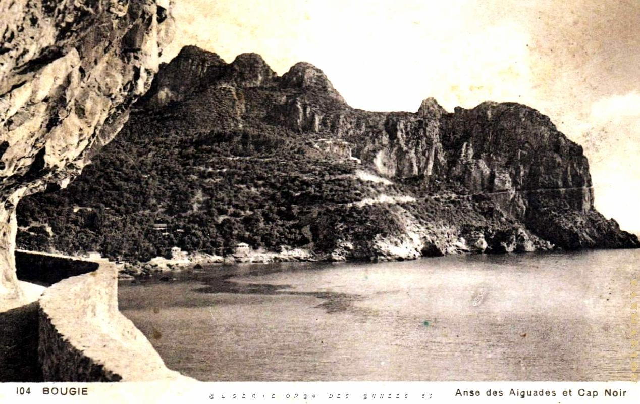 Bougie - Anse des Aigades et Cap Noir.jpg